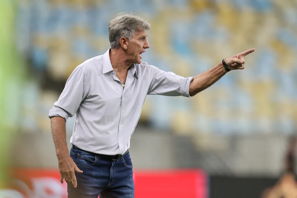 Fluminense: Renato não quer nem saber e detona a arbitragem Fluminense