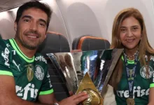 Abel Ferreira ao lado de Leila Pereira no Palmeiras