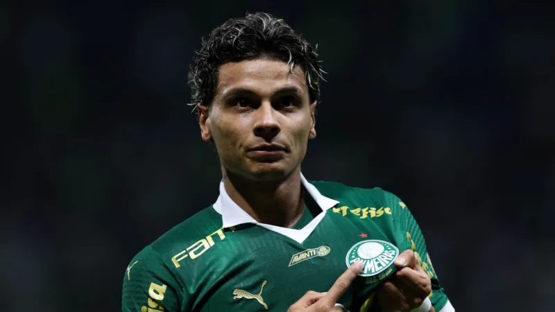 €30 milhões: Richard Ríos encaminha seu futuro e Palmeiras é avisado Richard Ríos e o Palmeiras faz único pedido para vender Richard Ríos ao Porto