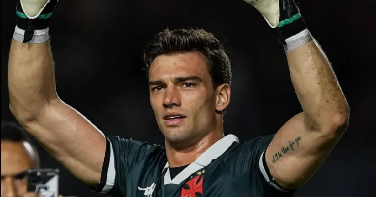 O que há de verdade na investida do Palmeiras no Léo Jardim Palmeiras quer reforçar o gol do Léo Jardim, do Vasco
