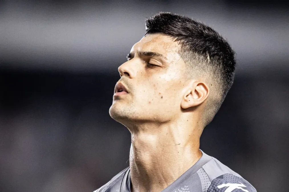 Santos faz único pedido para vender Brazão ao Flamengo