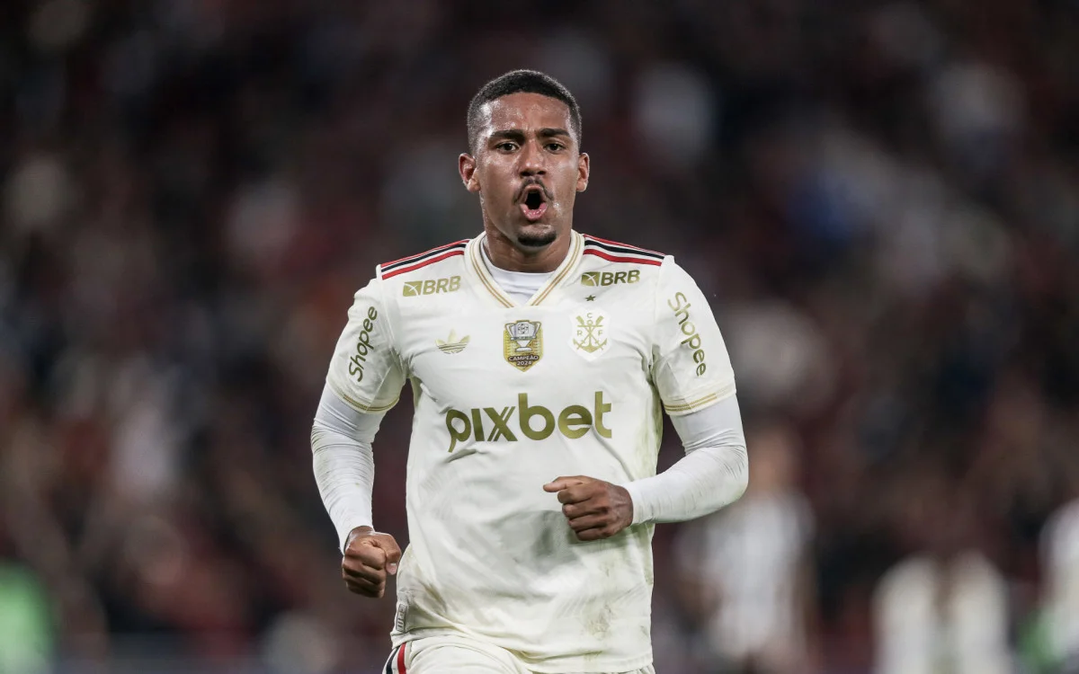 Benfica mira Samuel Lino; Flamengo avalia venda de R$143 milhões