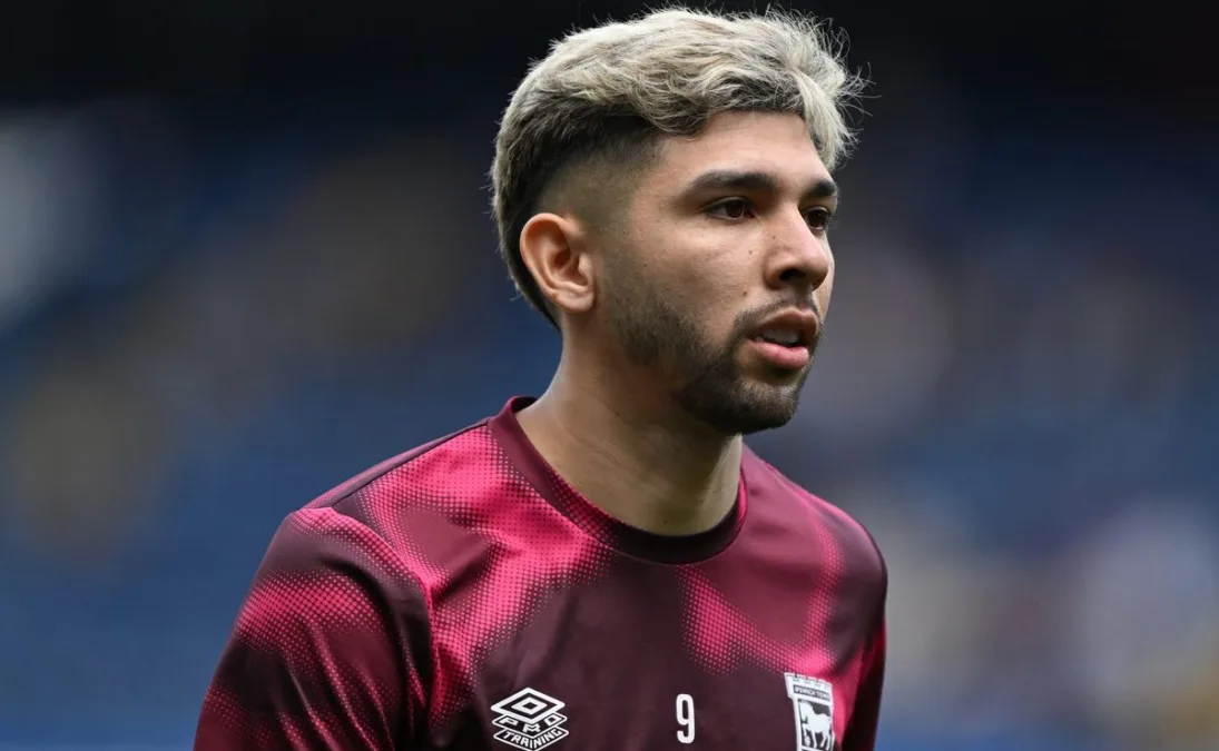 Brighton faz único pedido para vender Júlio Enciso ao Palmeiras