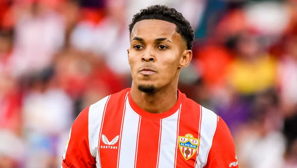 Lázaro troca de clube e Flamengo lucra milhões com à venda 