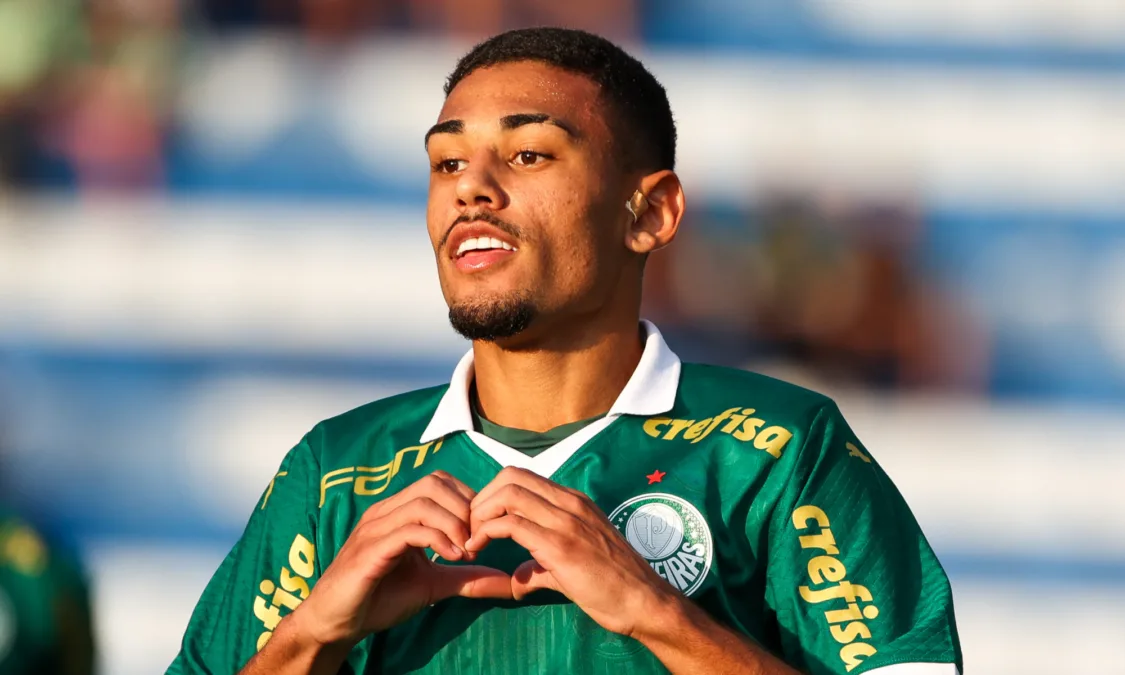 Palmeiras bate o pé após assédio da Europa por Riquelme Fillipi