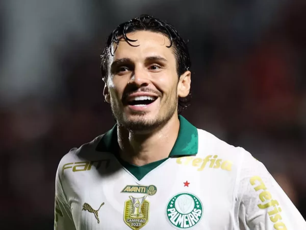 Raphael Veiga comemora classificação e exalta virada histórica do Palmeiras