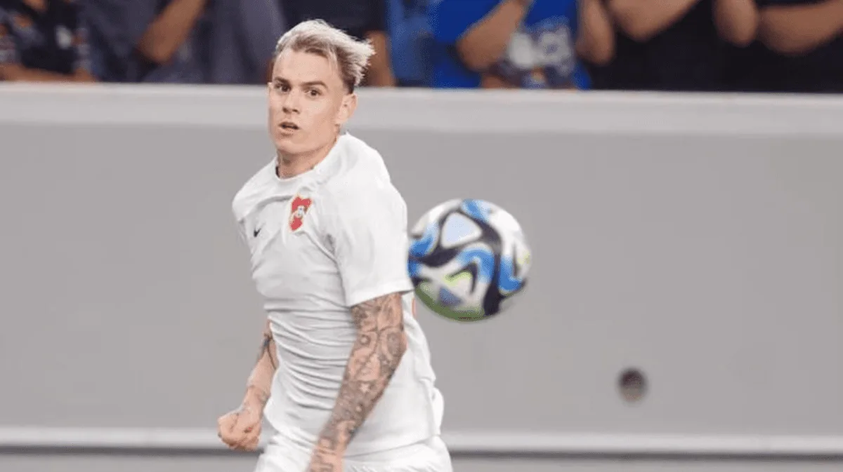 Ex-Corinthians, Róger Guedes pode ser comprado por clube da Série A por R$109 milhões