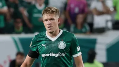 Leicester monitora Bruno Fuchs, mas Palmeiras garante zagueiro para 2026