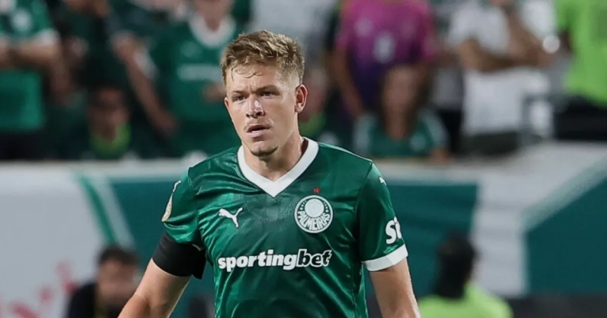 Leicester monitora Bruno Fuchs, mas Palmeiras garante zagueiro para 2026