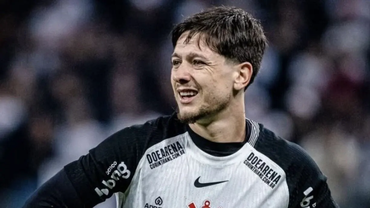 Corinthians mira contratação de novo meia para disputar posição com Rodrigo Garro em 2026