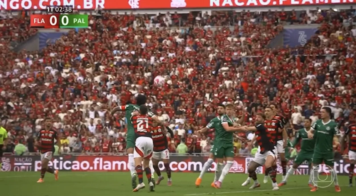Palmeiras se irrita com postura do Flamengo e acredita em pressão sobre arbitragem no Maracanã