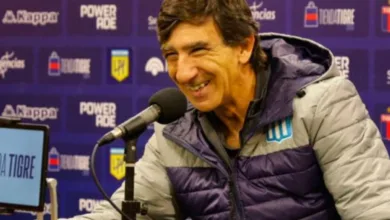 Gustavo Costas perde titular e desfalca o Racing contra o Flamengo