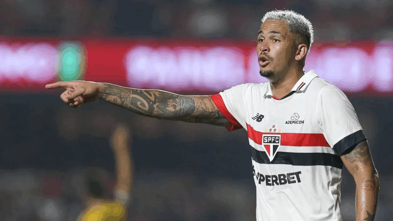 Luciano crava seu futuro no São Paulo após desejo do Vasco em 2026