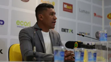 Scuro ou Paulinho? 2 nomes são cotados para assumir futebol do Corinthians em 2026