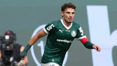 Empresário viaja à Europa em busca de propostas para Mauricio e Raphael Veiga, do Palmeiras