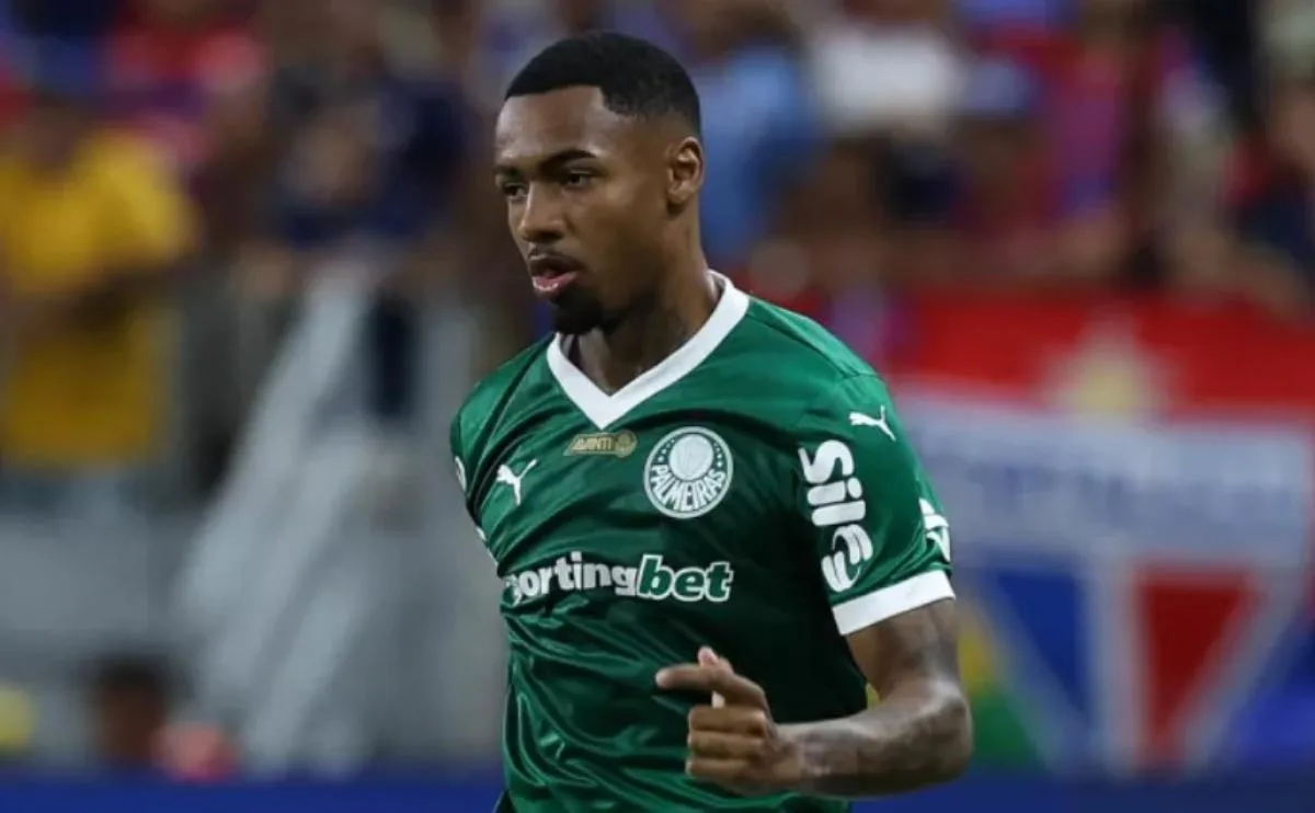 Palmeiras fixa preço de R$180 milhões após investida do Newcastle por Allan