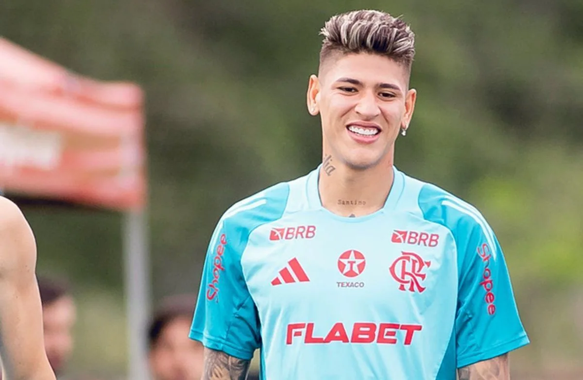 Jorge Carrascal é disputado por 3 clubes da Europa e pode ser vendido pelo Flamengo