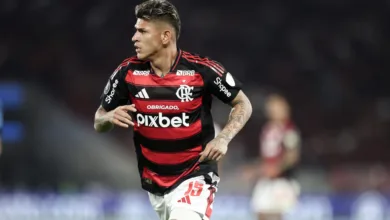 Jorge Carrascal é disputado por 3 clubes da Europa e pode ser vendido pelo Flamengo