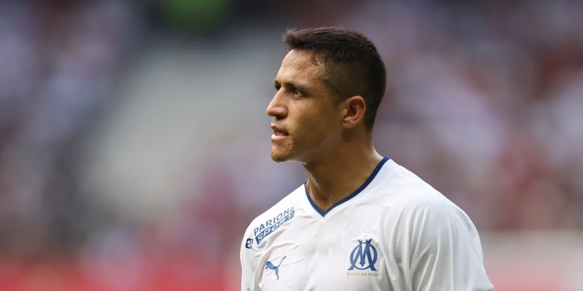 Alexis Sánchez é oferecido ao Corinthians e Inter 