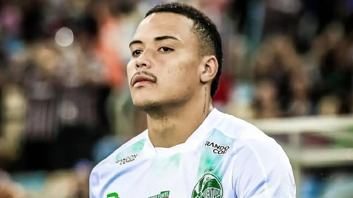 Corinthians mira repatriação de Luis Mandaca e aposta em trunfo para reduzir valor